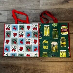 Homegoods TJMaxx Marshalls Berries & Pickle Print Tote Bags (Set of 2) NWOT